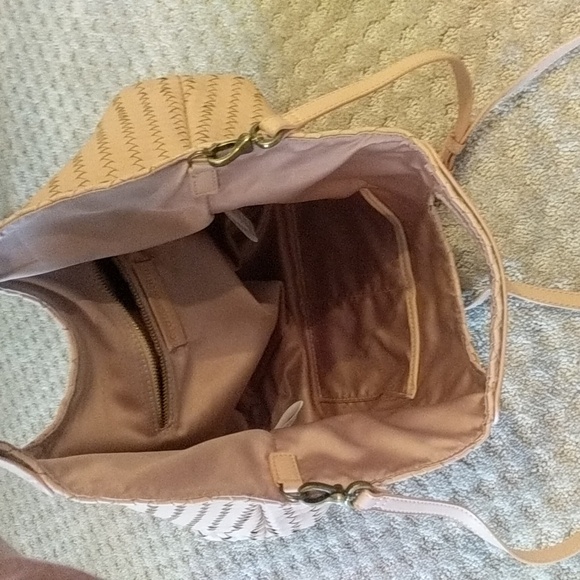 Anthropologie Cara large woven crossbody bag pink - Picture 8 of 8